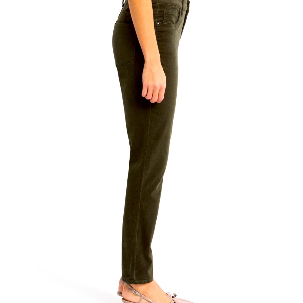KUT from the cloth, emerald,corduroy pants. Size 2. “Diana skinny”. NWOT